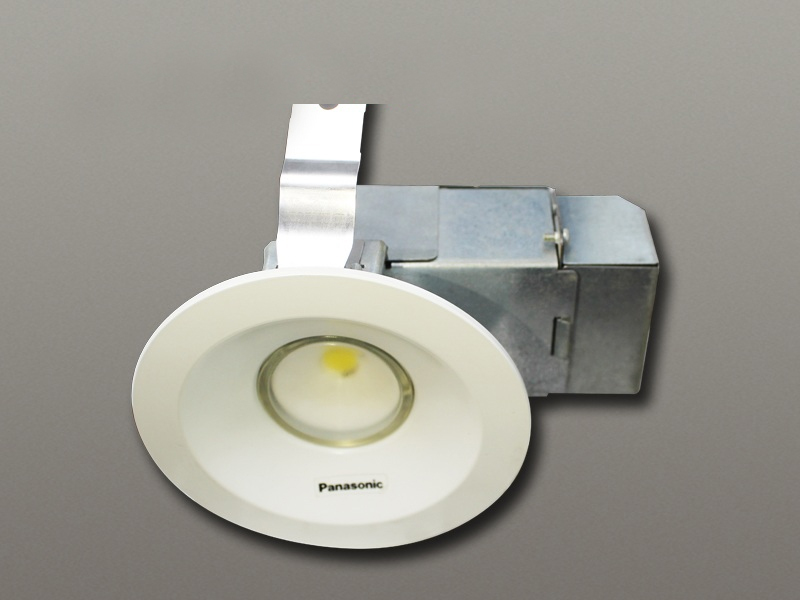 downlight-thuong-goc-chieu-100-do